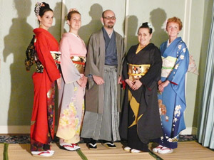 Kimono Dressing Experience Pic.