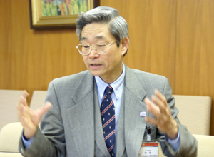 安田氏近影